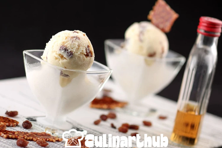 Glace au pain complet et au rhum